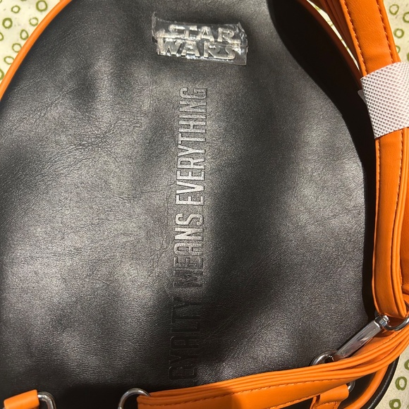 Star Wars Ahsoka Clone Trooper Mini - Picture 3 of 4